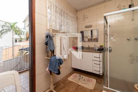 Casa à venda com 380m², 4 quartos e 2 vagasBanheiro da Suíte 2