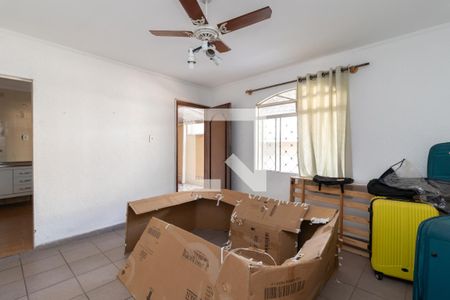 Casa à venda com 380m², 4 quartos e 2 vagasEdícula - Quarto