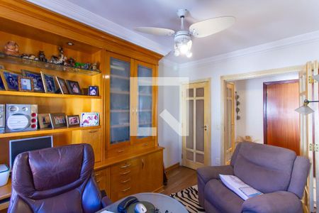 Apartamento à venda com 147m², 3 quartos e 2 vagas Apartamento à venda com 147m², 3 quartos e 2 vagasEscritório