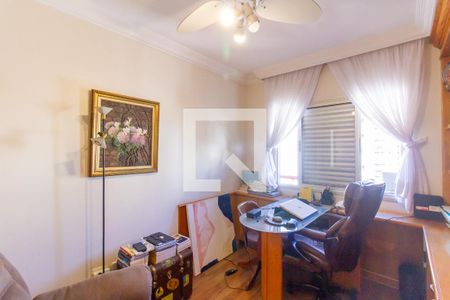 Apartamento à venda com 147m², 3 quartos e 2 vagas Apartamento à venda com 147m², 3 quartos e 2 vagasEscritório