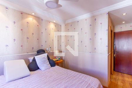 Apartamento à venda com 147m², 3 quartos e 2 vagas Apartamento à venda com 147m², 3 quartos e 2 vagasQuarto 1 - Suíte