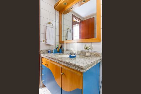 Apartamento à venda com 147m², 3 quartos e 2 vagas Apartamento à venda com 147m², 3 quartos e 2 vagasBanheiro da Suíte 3