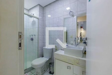 Apartamento à venda com 97m², 3 quartos e 1 vagaBanheiro Social