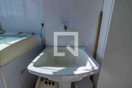 Apartamento à venda com 97m², 3 quartos e 1 vagaÁrea de Serviço