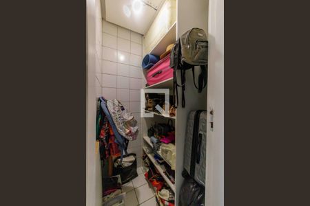 Apartamento à venda com 97m², 3 quartos e 1 vagaQuarto 2