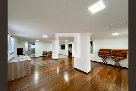 Apartamento à venda com 63m², 2 quartos e 1 vaga Apartamento à venda com 63m², 2 quartos e 1 vagaÁrea comum - Salão de festas