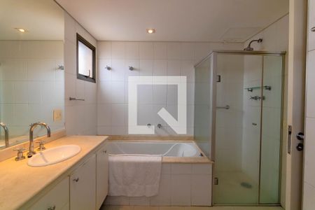 Apartamento à venda com 190m², 4 quartos e 3 vagas Apartamento à venda com 190m², 4 quartos e 3 vagasBanheiro - Quarto 2