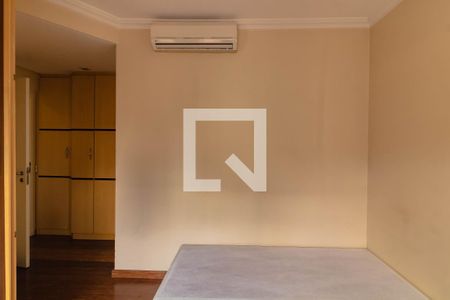 Apartamento à venda com 190m², 4 quartos e 3 vagas Apartamento à venda com 190m², 4 quartos e 3 vagasQuarto 3