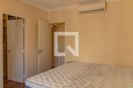 Apartamento à venda com 190m², 4 quartos e 3 vagas Apartamento à venda com 190m², 4 quartos e 3 vagasQuarto 2