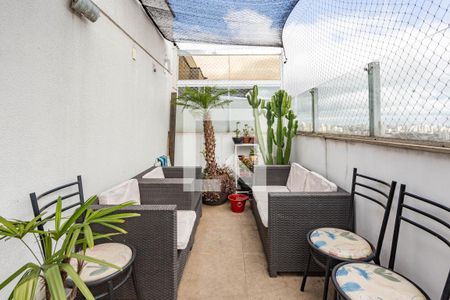 Apartamento à venda com 105m², 2 quartos e 1 vaga Apartamento à venda com 105m², 2 quartos e 1 vagaCobertura