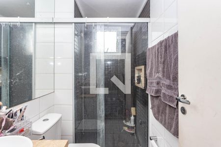 Apartamento à venda com 105m², 2 quartos e 1 vaga Apartamento à venda com 105m², 2 quartos e 1 vagaBanheiro