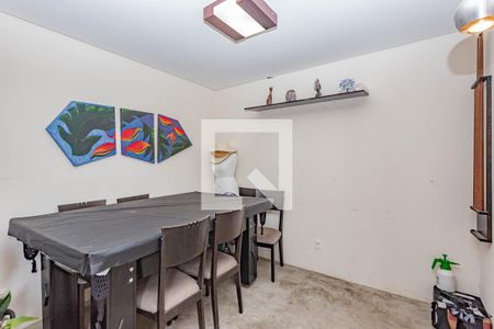 Apartamento à venda com 105m², 2 quartos e 1 vaga Apartamento à venda com 105m², 2 quartos e 1 vagaCobertura