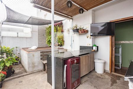 Apartamento à venda com 105m², 2 quartos e 1 vaga Apartamento à venda com 105m², 2 quartos e 1 vagaCobertura