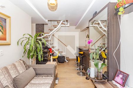 Apartamento à venda com 105m², 2 quartos e 1 vaga Apartamento à venda com 105m², 2 quartos e 1 vagaSala