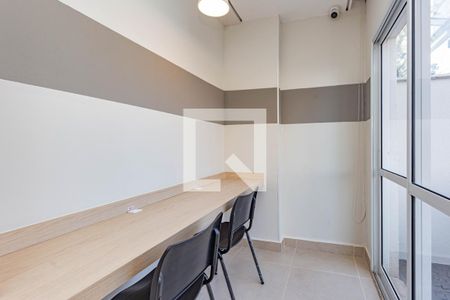 Apartamento à venda com 105m², 2 quartos e 1 vaga Apartamento à venda com 105m², 2 quartos e 1 vagaCoworking