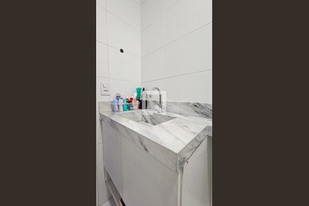 Apartamento à venda com 33m², 2 quartos e sem vaga Apartamento à venda com 33m², 2 quartos e sem vagaBanheiro