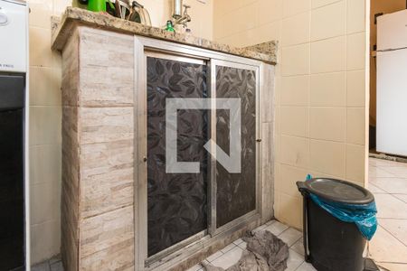 Apartamento à venda com 36m², 2 quartos e sem vaga Apartamento à venda com 36m², 2 quartos e sem vagaCozinha - Armários