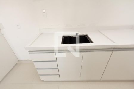 Sala/Cozinha de apartamento para alugar com 2 quartos, 40m² em Indianópolis, São Paulo