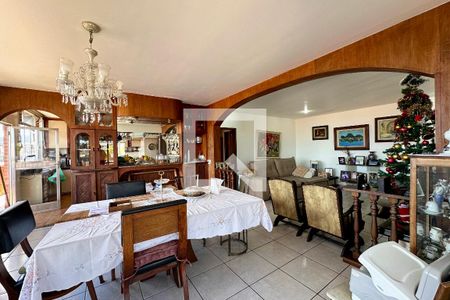 Apartamento para alugar com 4 quartos, 398m² em Catete, Rio de Janeiro