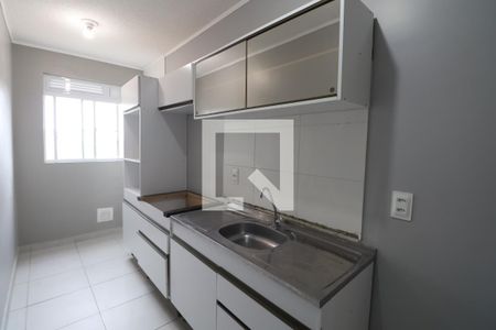 Apartamento à venda com 43m², 2 quartos e 1 vagaCozinha e Área de Serviço