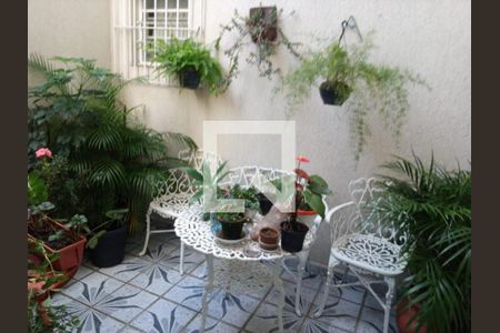 Casa à venda com 325m², 4 quartos e 5 vagas