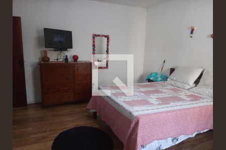 Casa à venda com 325m², 4 quartos e 5 vagas