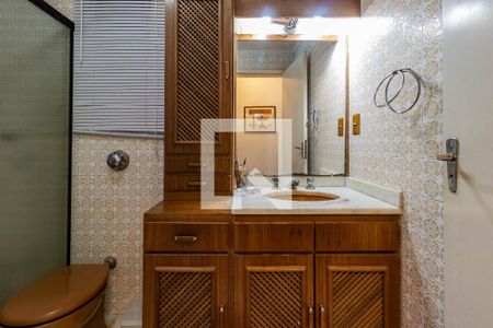 Apartamento à venda com 130m², 3 quartos e 1 vagaBanheiro Social