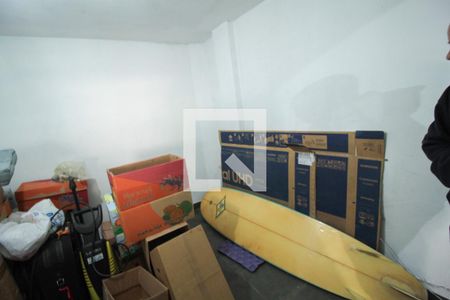 Casa à venda com 258m², 4 quartos e 4 vagas Casa à venda com 258m², 4 quartos e 4 vagasQuarto de Serviço