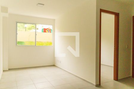 Sala de apartamento para alugar com 2 quartos, 48m² em Encantado, Rio de Janeiro
