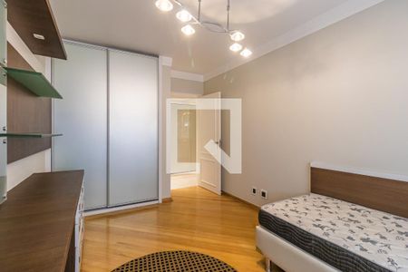 Apartamento à venda com 284m², 4 quartos e 4 vagas Apartamento à venda com 284m², 4 quartos e 4 vagasQuarto 2