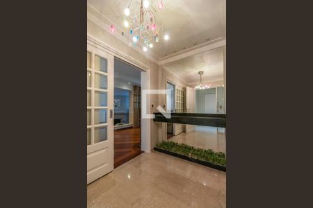 Apartamento à venda com 284m², 4 quartos e 4 vagas Apartamento à venda com 284m², 4 quartos e 4 vagasSala