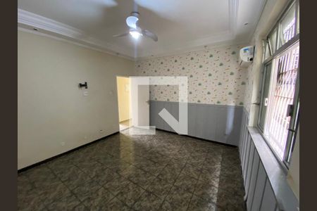 Apartamento à venda com 120m², 2 quartos e 2 vagas Apartamento à venda com 120m², 2 quartos e 2 vagasQuarto