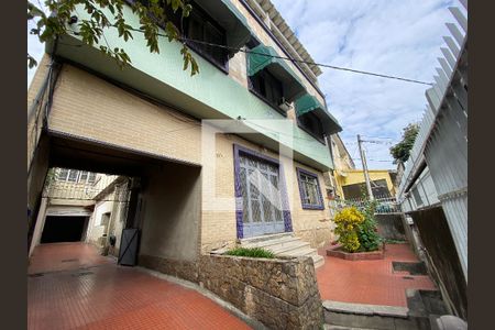 Apartamento à venda com 120m², 2 quartos e 2 vagas Apartamento à venda com 120m², 2 quartos e 2 vagasÁrea comum