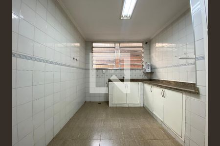 Apartamento à venda com 120m², 2 quartos e 2 vagas Apartamento à venda com 120m², 2 quartos e 2 vagasCozinha