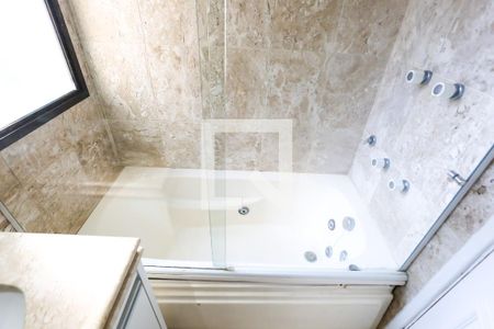 Apartamento à venda com 105m², 3 quartos e 2 vagasBanheiro da Suíte 1