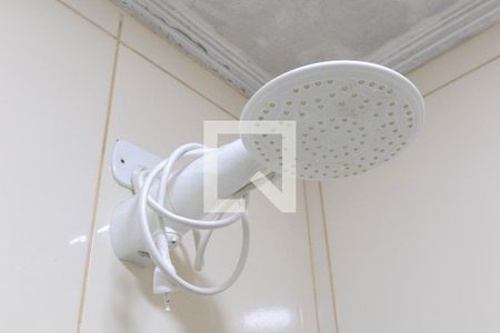 Casa à venda com 230m², 4 quartos e 2 vagas Casa à venda com 230m², 4 quartos e 2 vagasBanheiro social