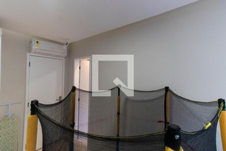 Casa à venda com 200m², 3 quartos e 4 vagas Casa à venda com 200m², 3 quartos e 4 vagasSuíte 3