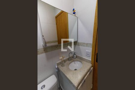 Casa à venda com 200m², 3 quartos e 4 vagas Casa à venda com 200m², 3 quartos e 4 vagasBanheiro da Suíte 3