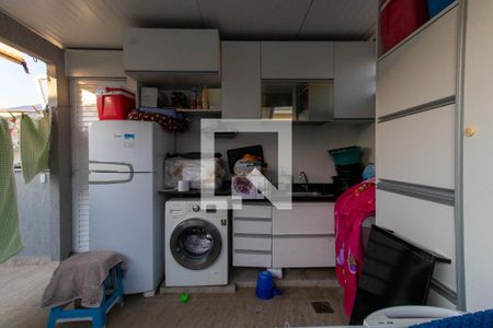 Casa à venda com 200m², 3 quartos e 4 vagas Casa à venda com 200m², 3 quartos e 4 vagasÁrea de Serviço