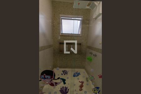 Casa à venda com 200m², 3 quartos e 4 vagas Casa à venda com 200m², 3 quartos e 4 vagasBanheiro da Suíte 3