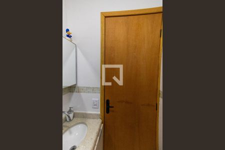 Casa à venda com 200m², 3 quartos e 4 vagas Casa à venda com 200m², 3 quartos e 4 vagasBanheiro da Suíte 3