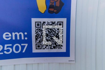 Casa à venda com 200m², 3 quartos e 4 vagas Casa à venda com 200m², 3 quartos e 4 vagasPlaquinha