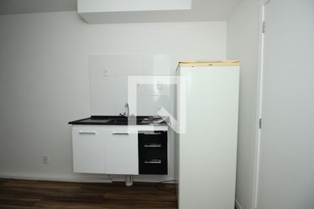 Sala/Cozinha de apartamento para alugar com 1 quarto, 25m² em Paraisópolis, São Paulo