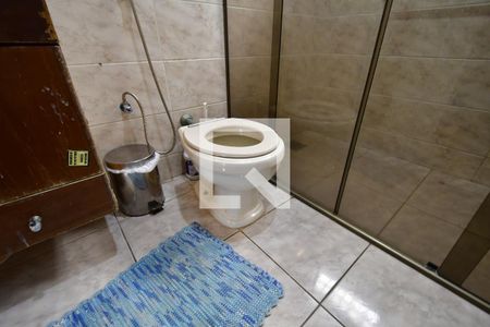 Casa à venda com 202m², 3 quartos e 4 vagasBanheiro