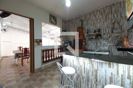 Casa à venda com 303m², 3 quartos e 5 vagasÁrea comum - Churrasqueira