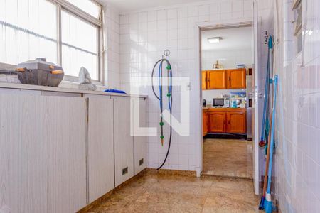 Apartamento à venda com 213m², 3 quartos e 2 vagas