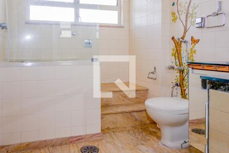 Apartamento à venda com 213m², 3 quartos e 2 vagas