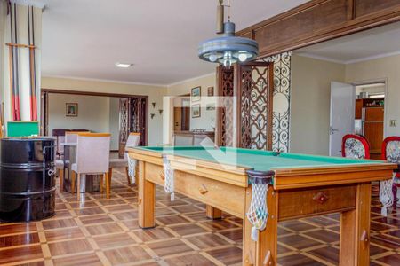 Apartamento à venda com 213m², 3 quartos e 2 vagas