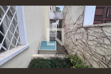 Casa à venda com 330m², 3 quartos e 3 vagas Casa à venda com 330m², 3 quartos e 3 vagasCanil