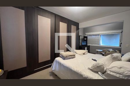 Casa à venda com 330m², 3 quartos e 3 vagas Casa à venda com 330m², 3 quartos e 3 vagasQuarto 1